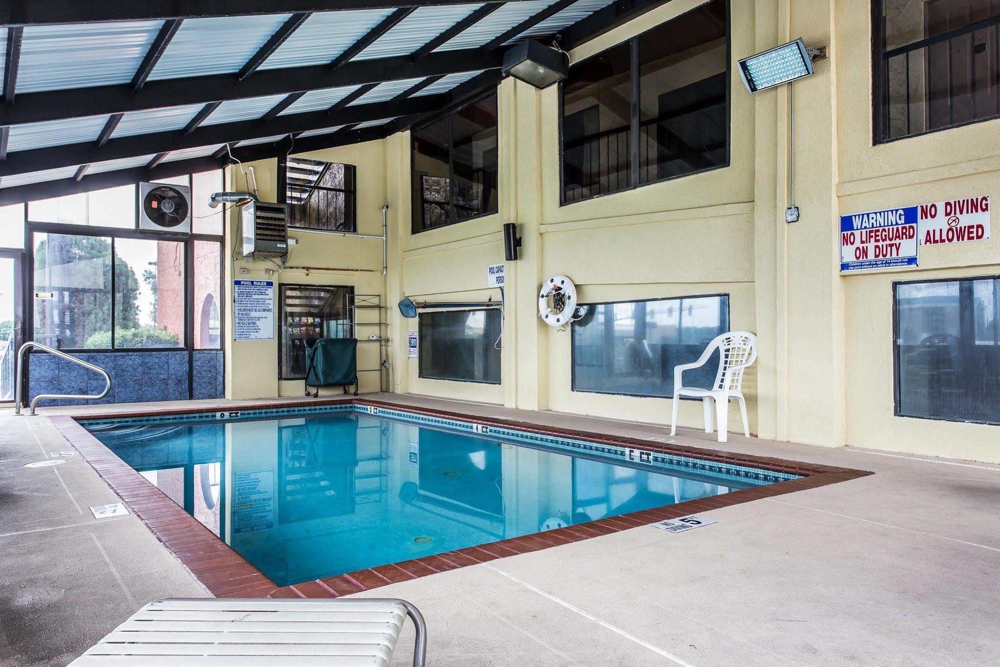 Quality Inn & Suites Morrow Atlanta South Exterior foto
