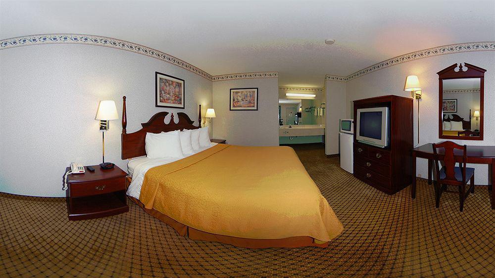 Quality Inn & Suites Morrow Atlanta South Exterior foto